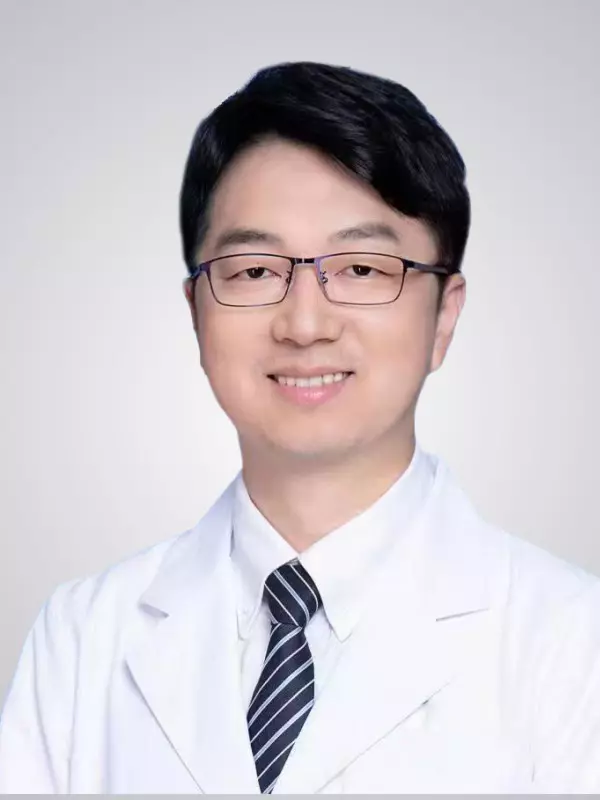 Dr. Ma Siu